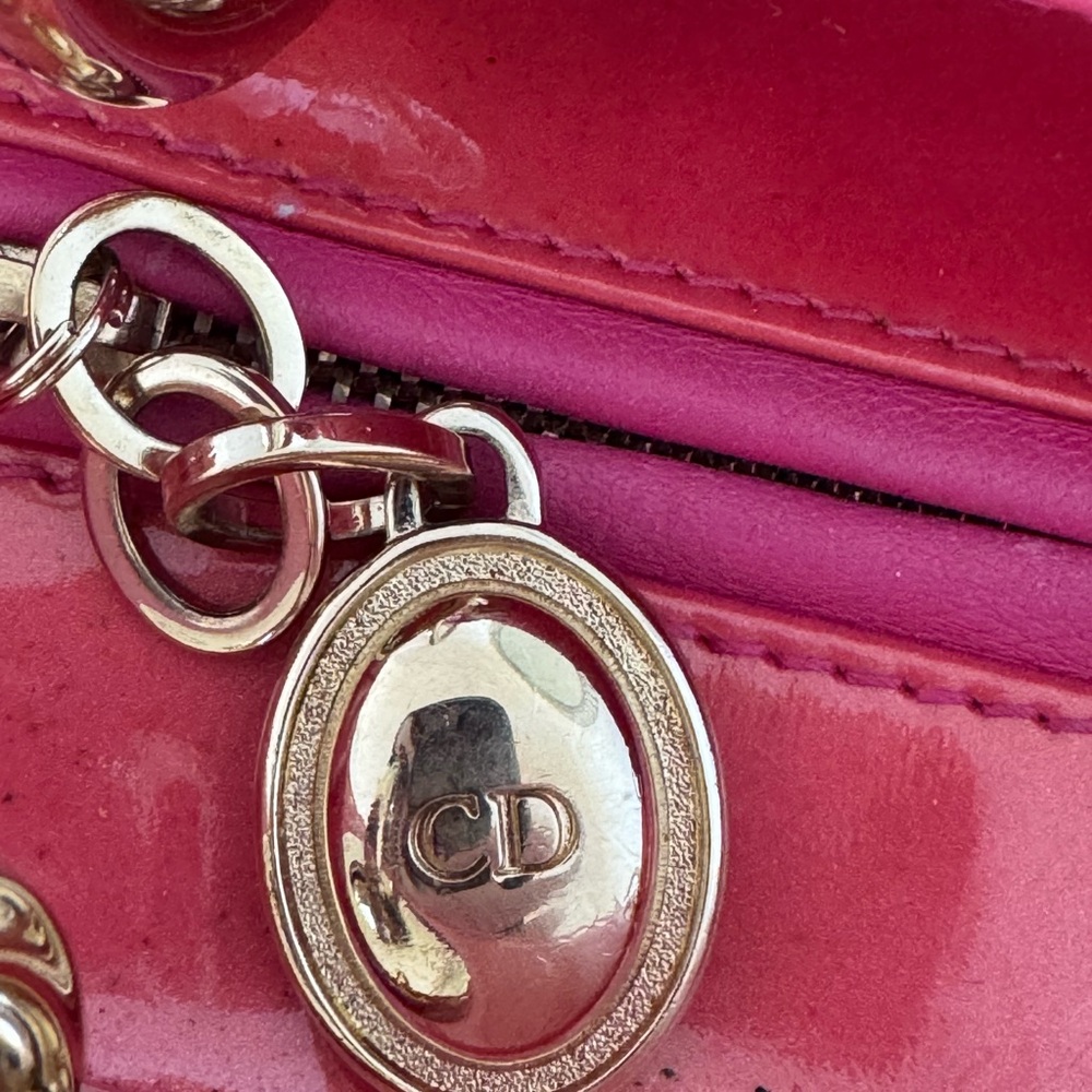 Dior Pink Quilted Handbag, patent leather, original dust bag - Picture 10 of 15